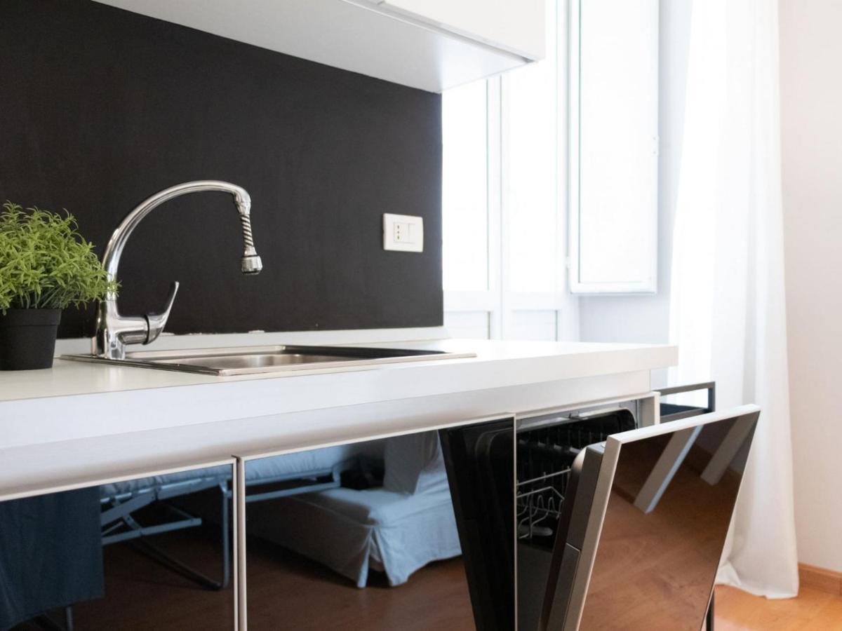 The Best Rent - Lovely One-Bedroom Apartment Near Villa Borghese Rome Bagian luar foto
